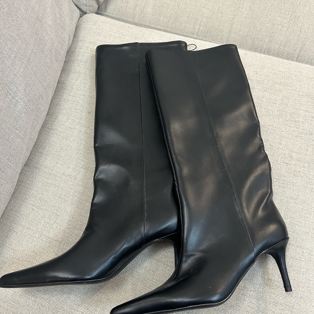 H&M Black Pointed-Toe Knee-High Stiletto Boots